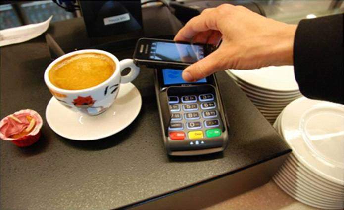 Report: 'Cashless Society' Would Leave Millions Struggling