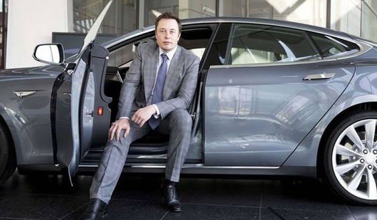 Wie Elon Musk gegen Klaus Schwab und das WEF abschneidet