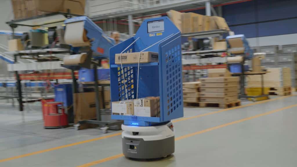 2025: 4 Million Robots Will Work In 50,000 Warehouses