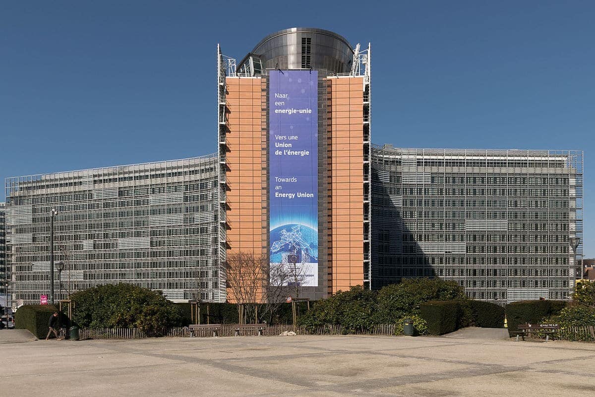 Berlaymont_building_2015.jpg