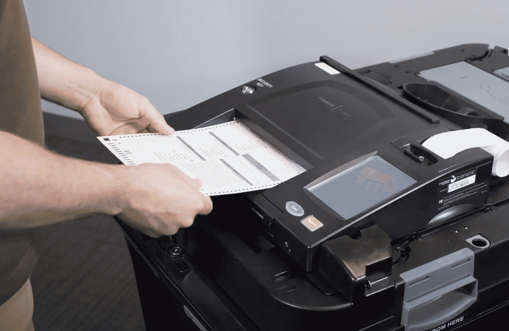 Voting systems. Dominion voting Systems. Dominion voting Machine. Dominion аппарат для голосования. Voting Machine vendor Dominion 2020.