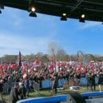10,000 Dutch Farmers Descend On The Hague To Protest Nitrogen Fertilizer Restrictions